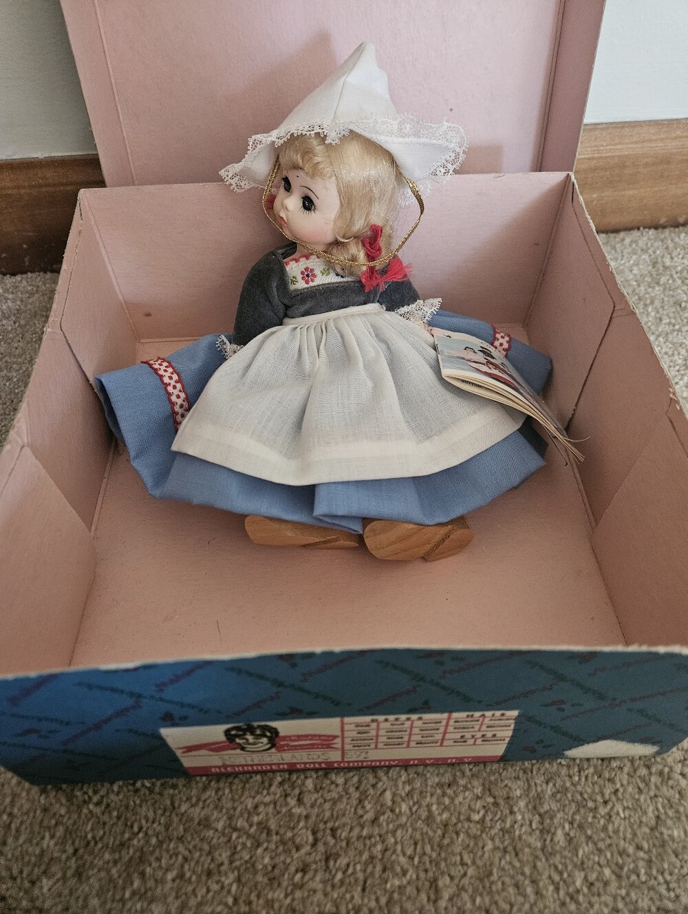Madame Alexander "Netherlands" doll